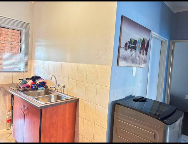 2 BEDROOM TOWNHOUSE FOR SALE IN ELSPARK
